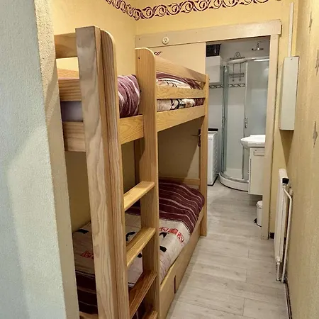 דירה 2 Pieces 6 Couchages Sur Ar200-098 *