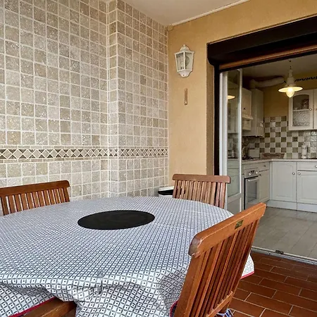 2 Pieces 6 Couchages Sur Ar200-098 דירה