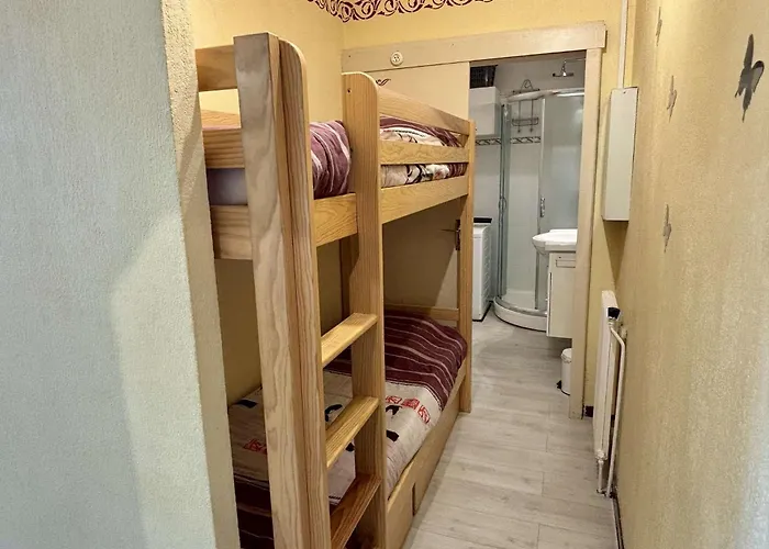 Apartamento 2 Pieces 6 Couchages Sur Ar200-098 *