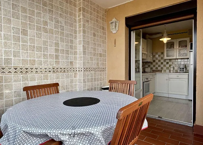 2 Pieces 6 Couchages Sur Ar200-098 Apartamento